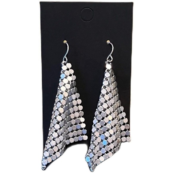 Silver Colored Metal Mesh Chainmail Rhombus Shape Drop Dangle Hook Earrings - Picture 2 of 8